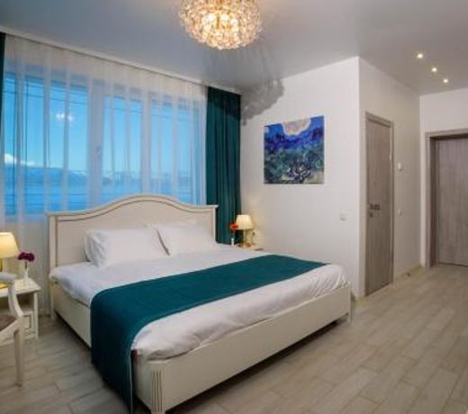 Yu Hotel