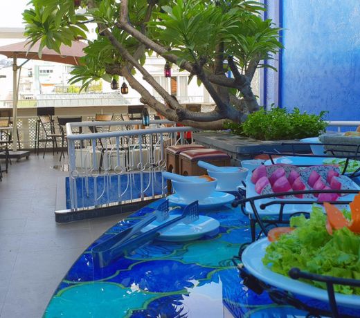 Aquarizon Boutique Hostel & City Bar
