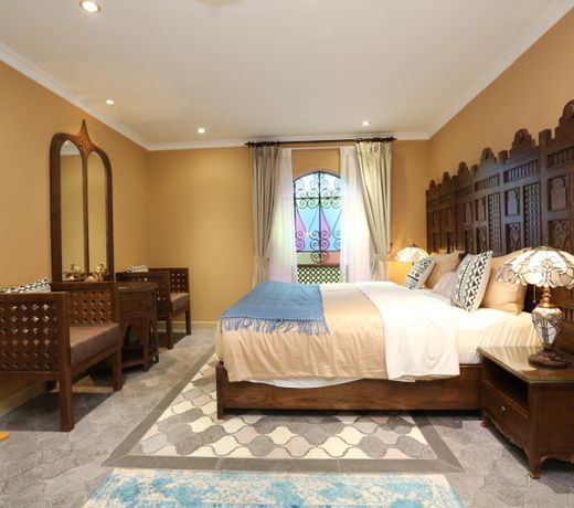 Aquarizon Boutique Hostel & City Bar