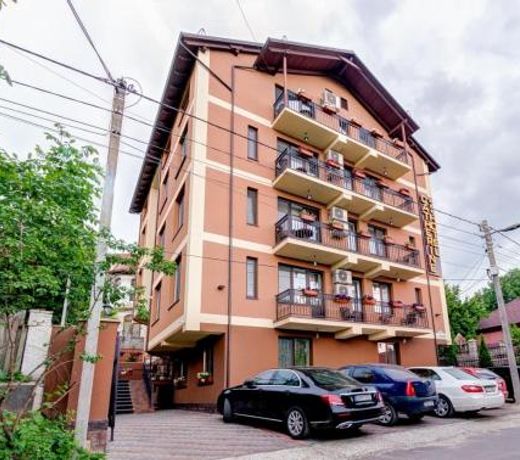 Catherine Hotel
