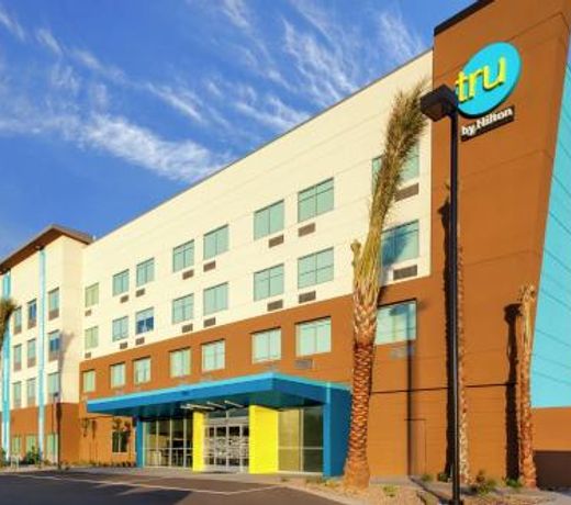 Tru By Hilton Gilbert