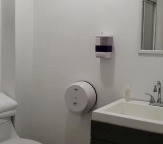 CAPITAL OLowe Suites