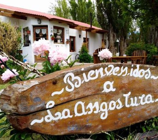 Estancia La Angostura
