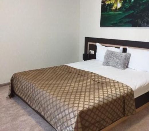 Central Point Boutique Hotel