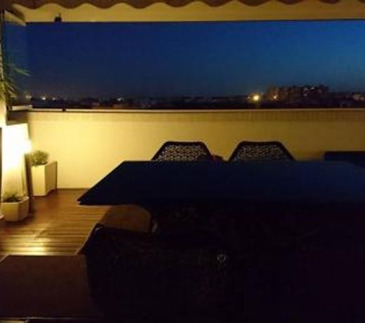 LUXURY PENTHOUSE near beach/Seaview