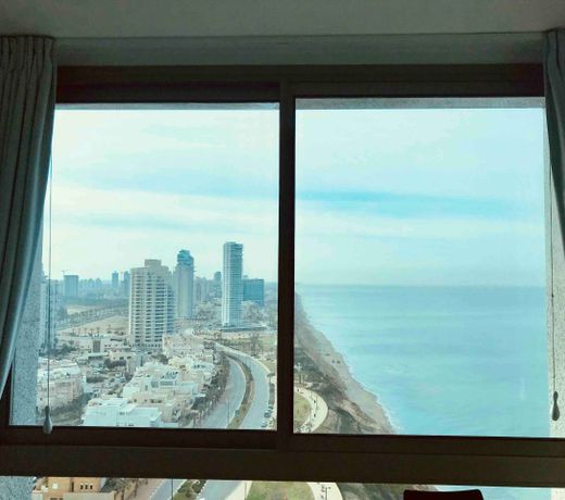Sea Breeze Apartments
