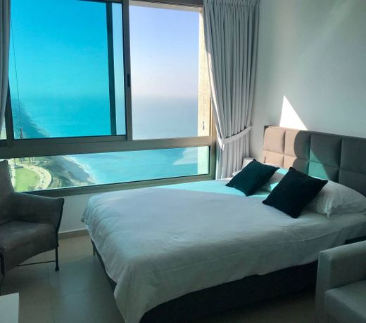 Sea Breeze Apartments