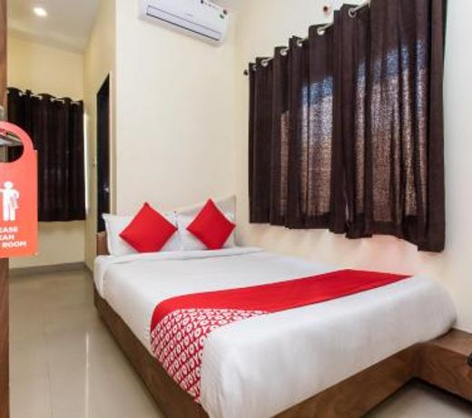 OYO 24941 Atit Villa