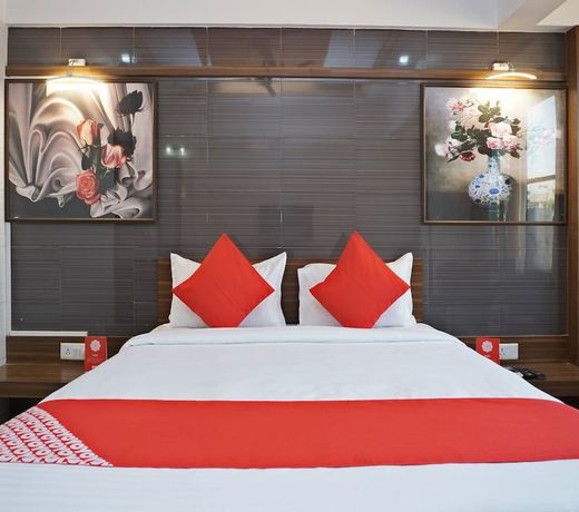 OYO 24161 Hotel Centre Point