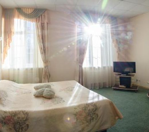 Otel' Gubernskiy