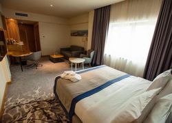Отель Holiday Inn Aktau - Seaside, IHG Hotel фото 2, г. Актау, 