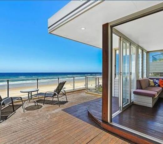 Gold Coast Beachfront Mansion