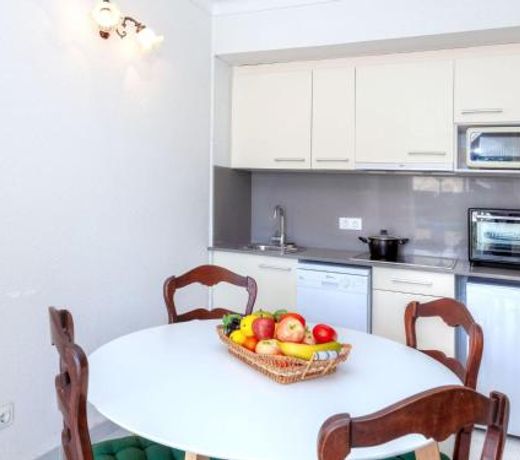 Apartment Residencial Magda Park by Interhome