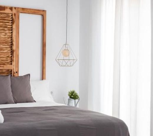 GOMEZ ROOMS