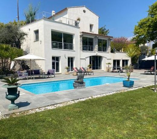 Diamond Villa 5 Star - NICE