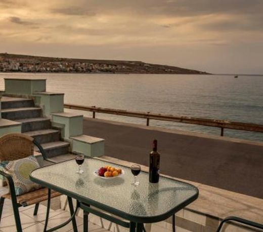 Sunrise Beachfront Apartment