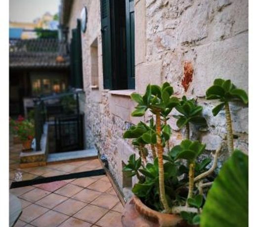 Ntouana hotel