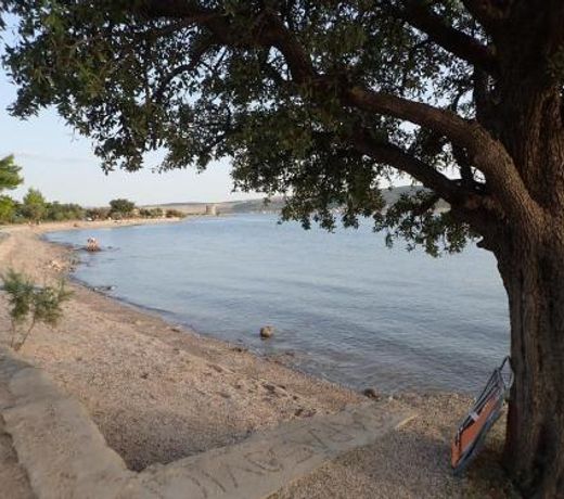 Vacation home Varos, Starigrad Paklenica