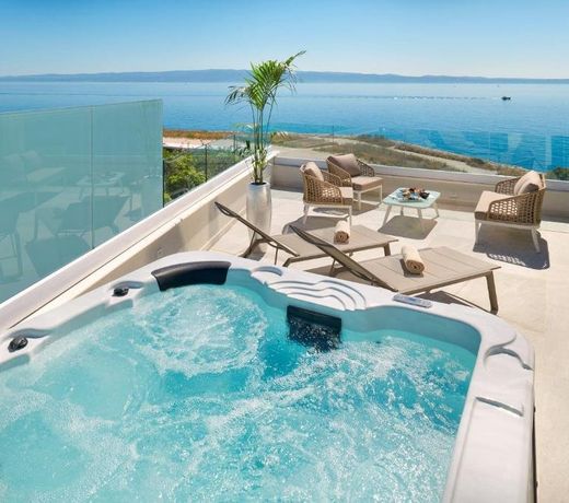 Amphora Hotel