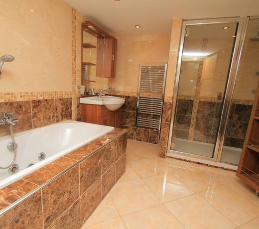 Dublin City Luxury Townhouse