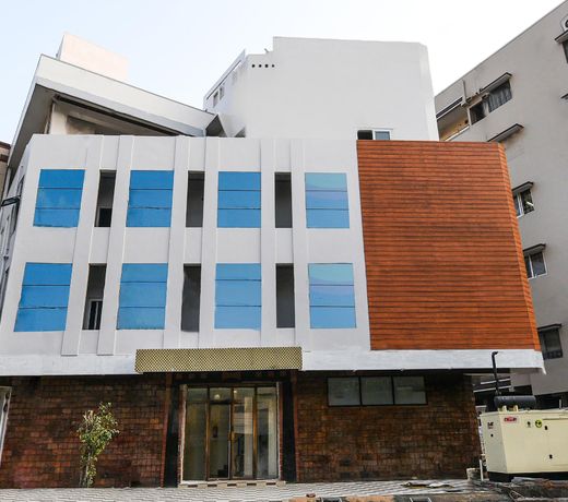 Flagship 75069 Opp Amulya Hospital