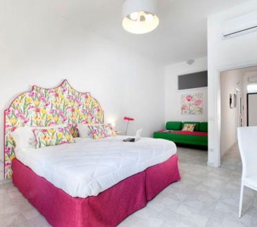 Maison Rossella in the heart of Sorrento