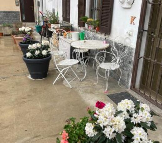 Room Saronno + B&B