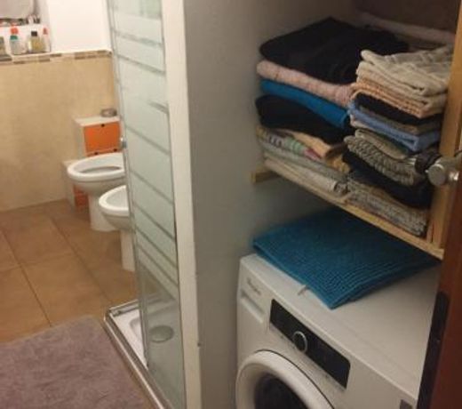 Room Saronno + B&B