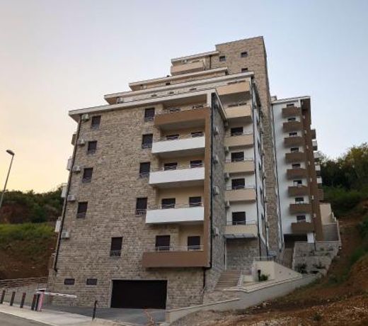 Becici Akacia Apartments