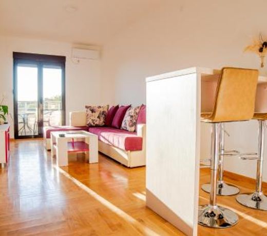 Becici Akacia Apartments