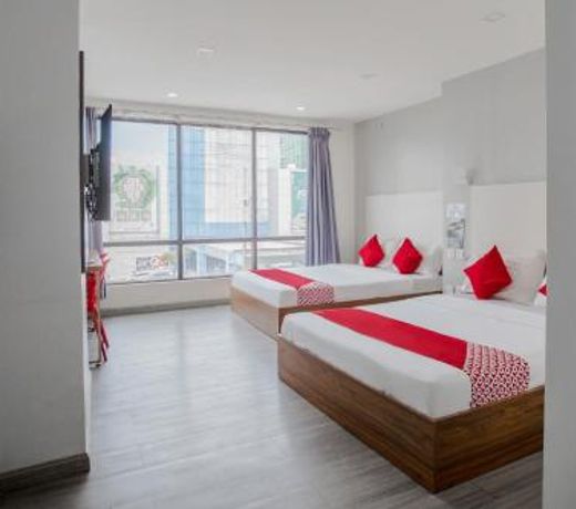 OYO 666 Mc Hotel Fairview