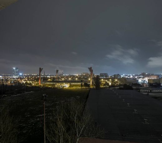 Lota apartment free parking III towers