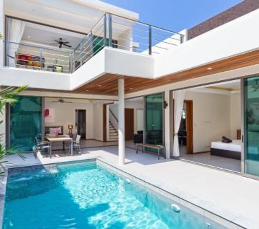 Villa Mika
