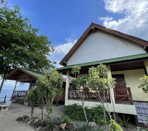 Sea Breeze Bungalow