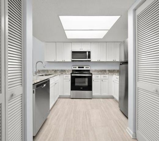 Ocean Village Club J14, 2 Bedrooms, Heated Pool, Sleeps 6, Pet Friendly