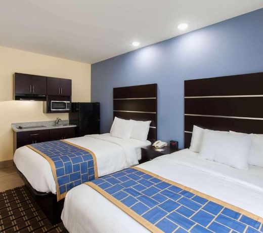 Days Inn by Wyndham Baton Rouge Airport