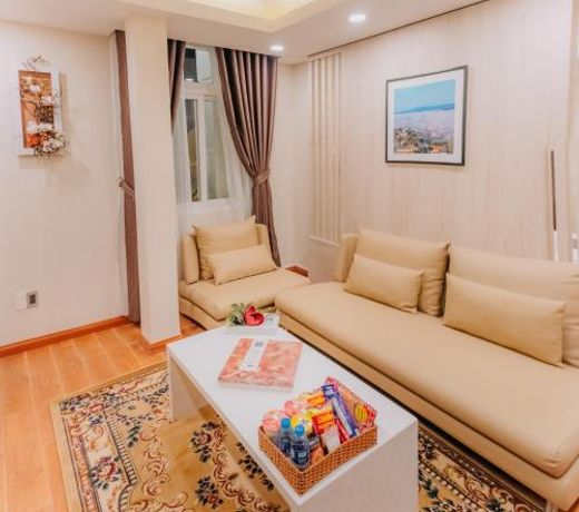 Silent Night Dem Lanh Hotel
