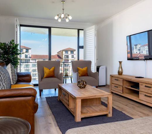 Island Club Apartments