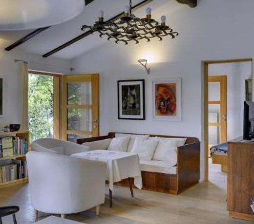Mala Villa