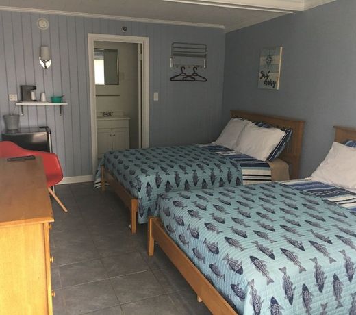 Seagrass Inn