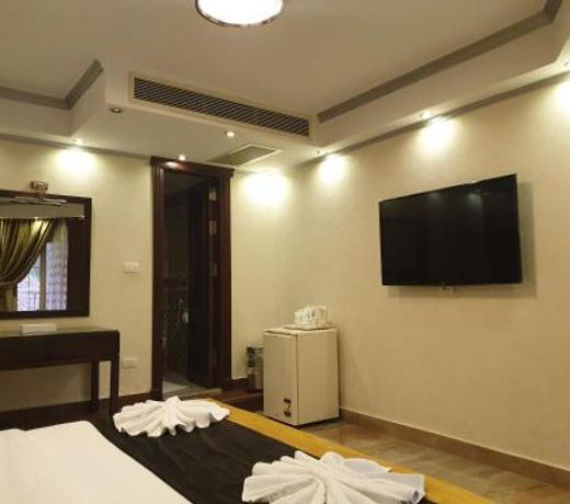 Nile Meridien Garden City Hotel