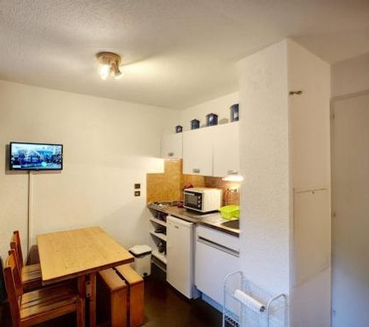 Studio Les Menuires, 1 piÃ¨ce, 2 personnes - FR-1-178-131