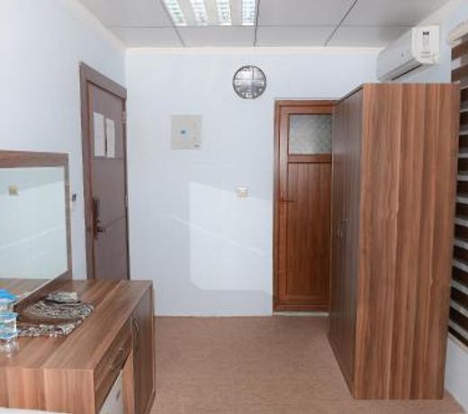 Janet Bludan Hotel