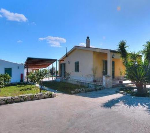 Holiday Home Floridia - ISI02274-F