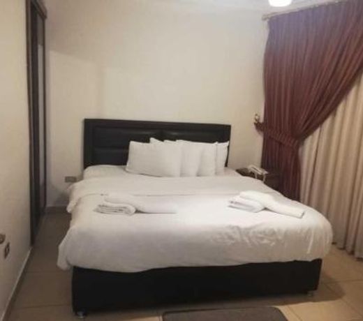 Shami Plaza Hotel