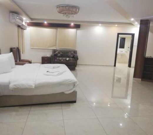 Shami Plaza Hotel