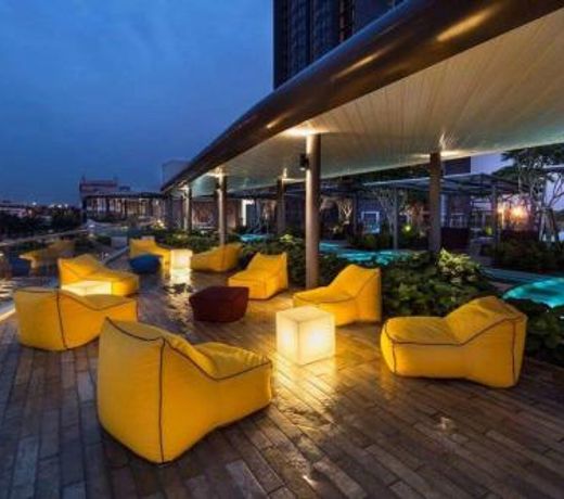 Hid SOHO at KANVAS WiFi Netflix KLIA