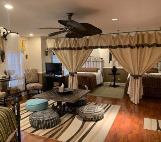The Lake Manor