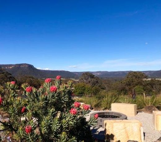 Hartley Valley Views