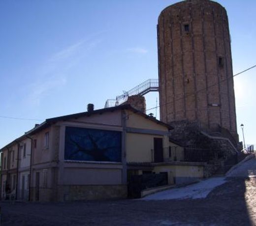 LITTLE TOWER